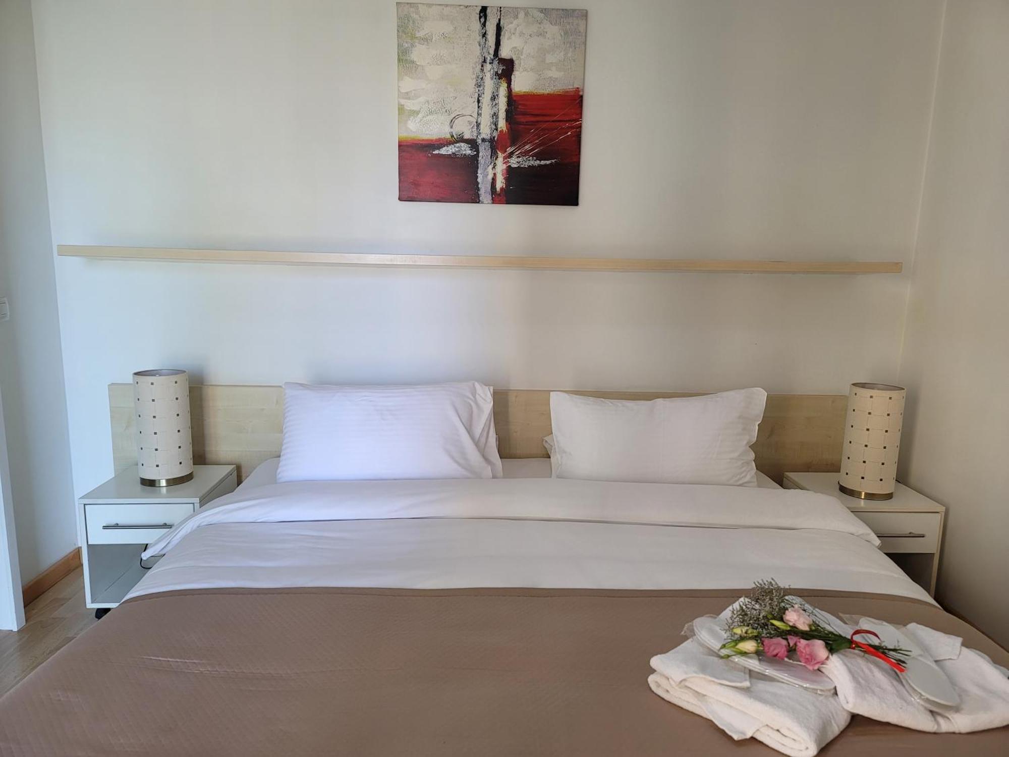 Sky Suites Beiroet Buitenkant foto