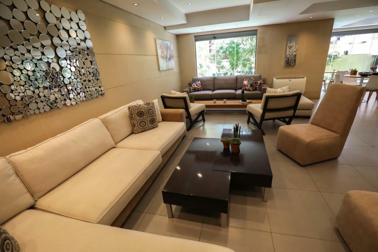 Sky Suites Beiroet Buitenkant foto
